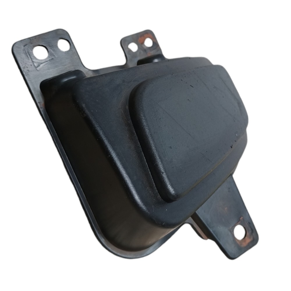 Tampa Farol Milha Esquerdo Fiat Strada Endurance 2023 A1 2