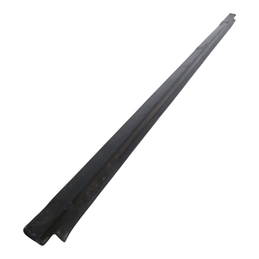 Friso Porta Dianteira Esquerda Seat Cordoba 1998 – Preto Preto 1