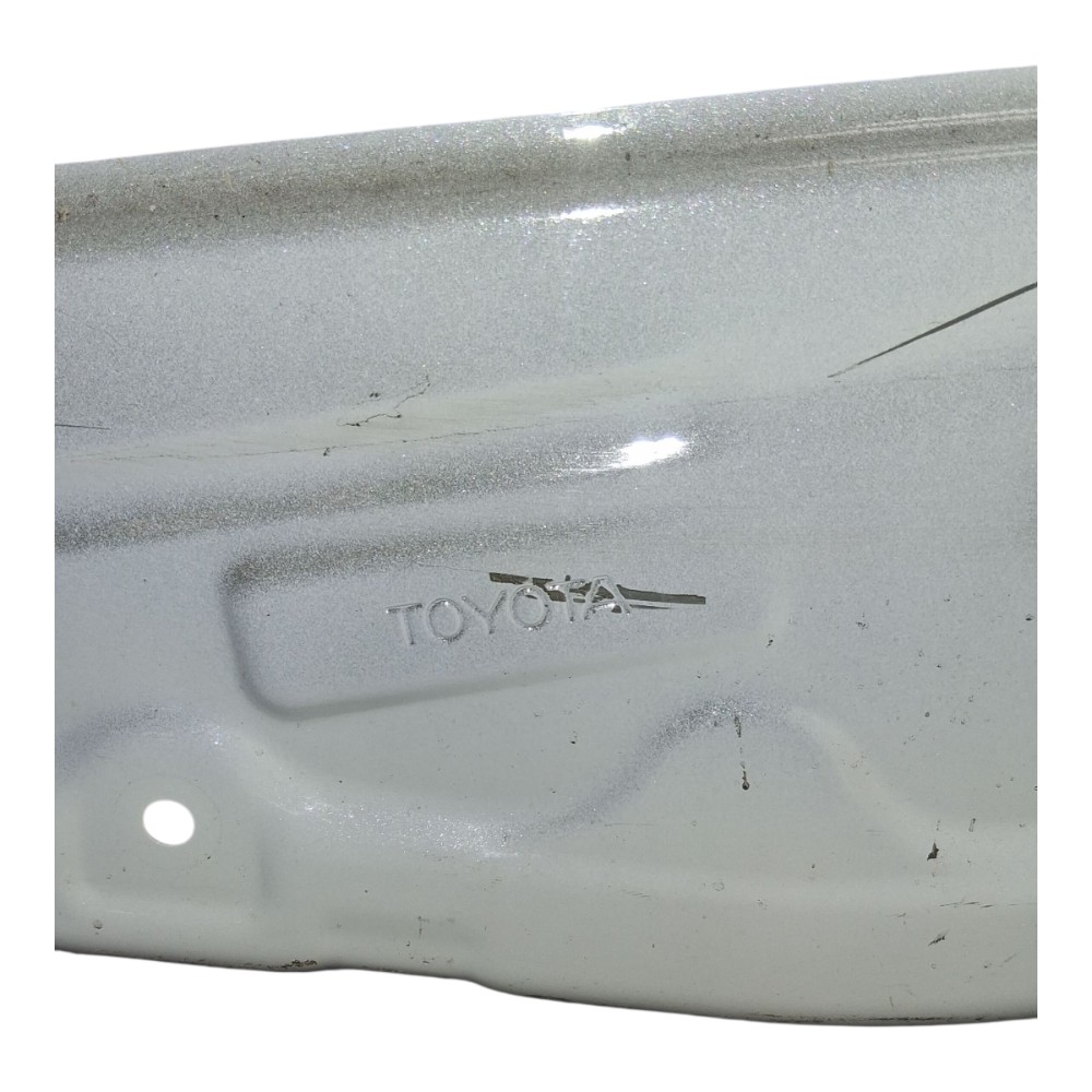 Porta Dianteira Direita Toyota Yaris SD 2021 *detalhes 3