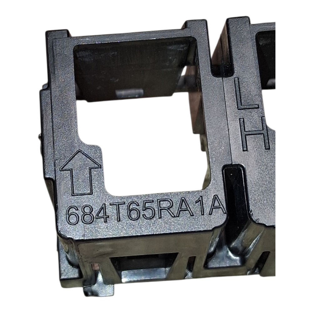 Moldura Botão Comando Tração Kicks 2018 *detalhe 684t65ra1a 8