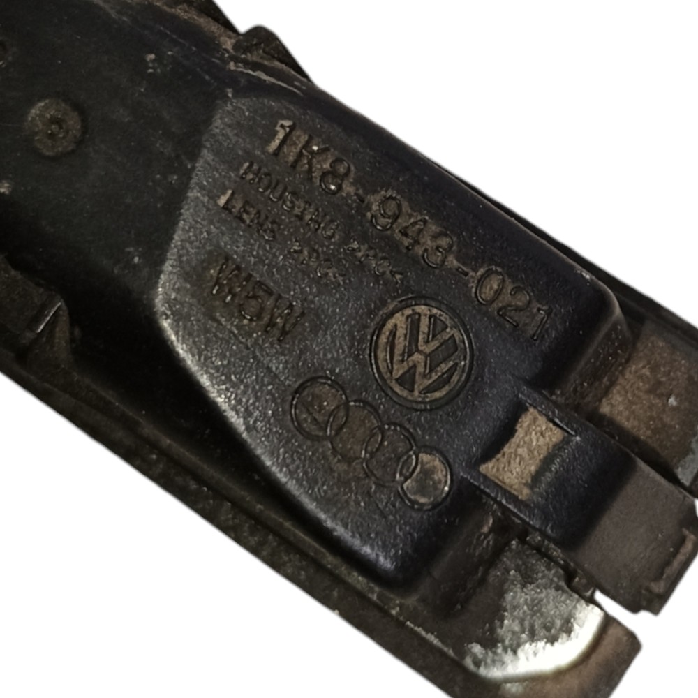 Lanterna Luz Placa Vw Polo 2014 1k8943021 6