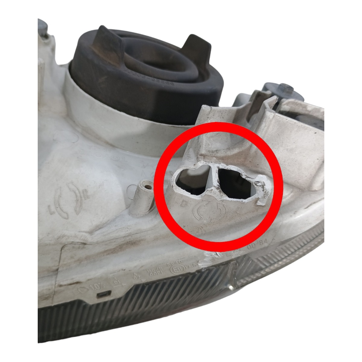 Farol Esquerdo Toyota Etios 2013 Com Detalhes 8