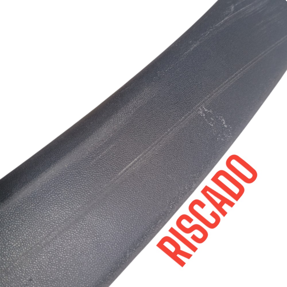 Moldura Paralama Traseira Esquerda Gm Corsa 1998 *detalhes 6