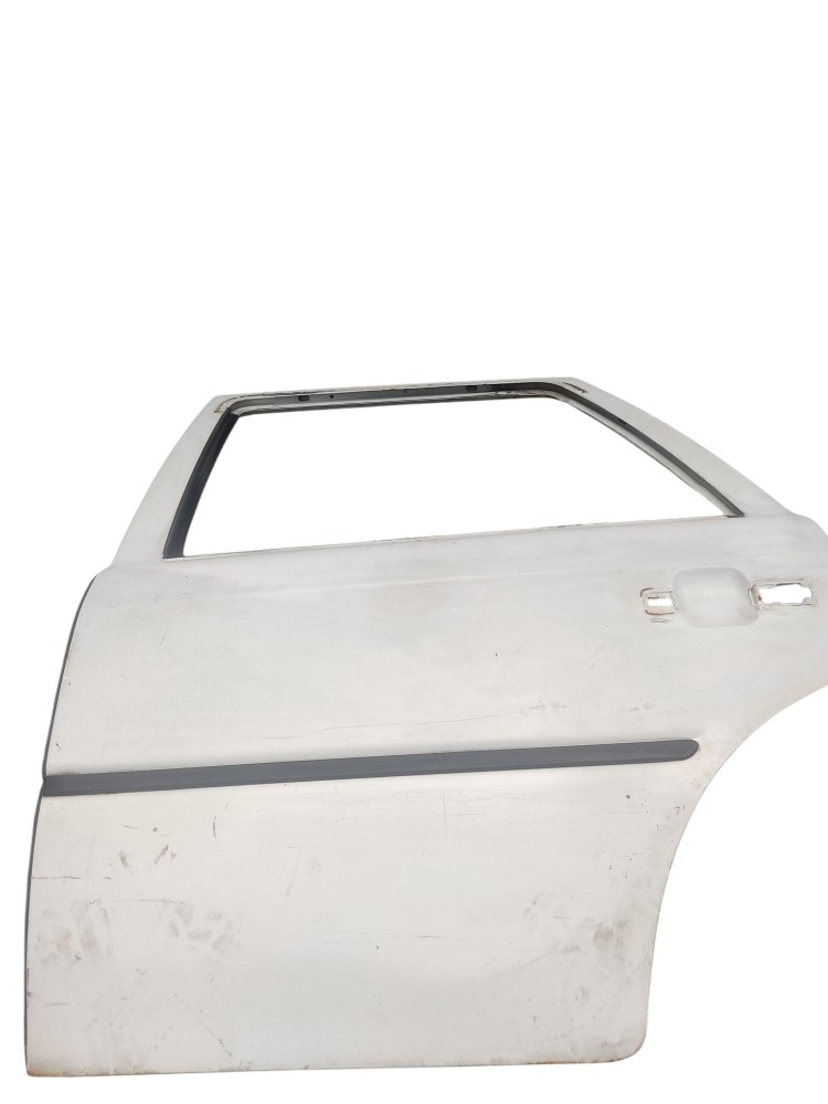 Porta Traseira Esquerda Volkswagen Gol 98 Com Detalhes 1