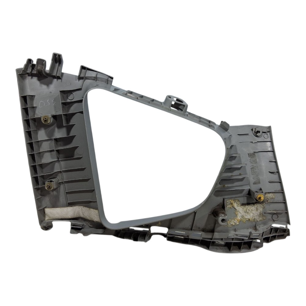 Moldura Coluna Traseira Esquerda Fit Xl 2010 84181tjo 2