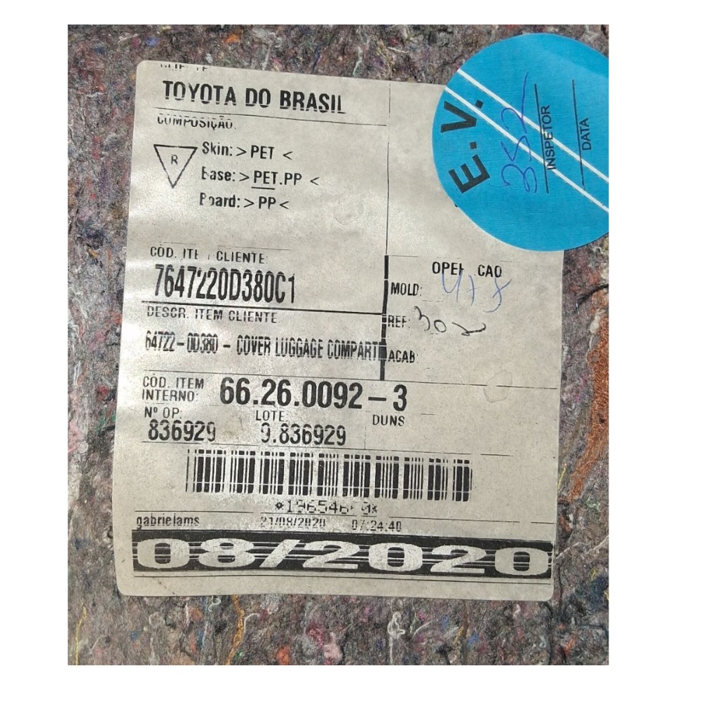 Forro Carpete Esquerdo Porta Malas Toyota Yaris Sd 2021 5