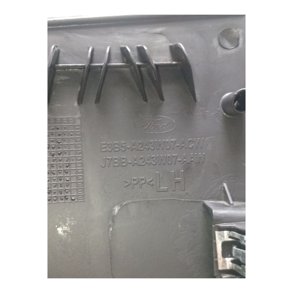Acabamento Lateral Coluna Esquerda Ford Ka 2015 E3b5a243w07 4