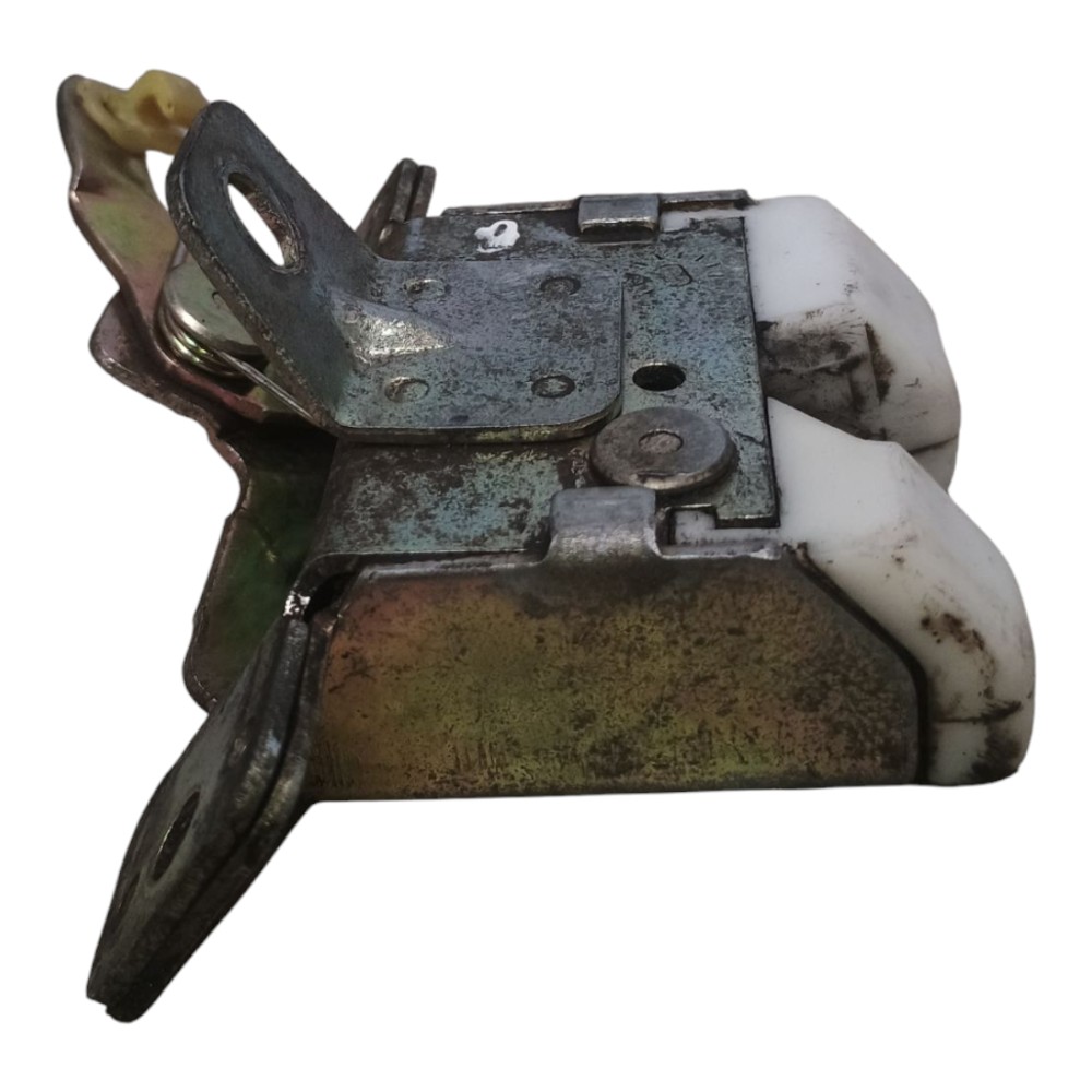 Fechadura Porta Malas Gm Corsa 1995 À 2000 3