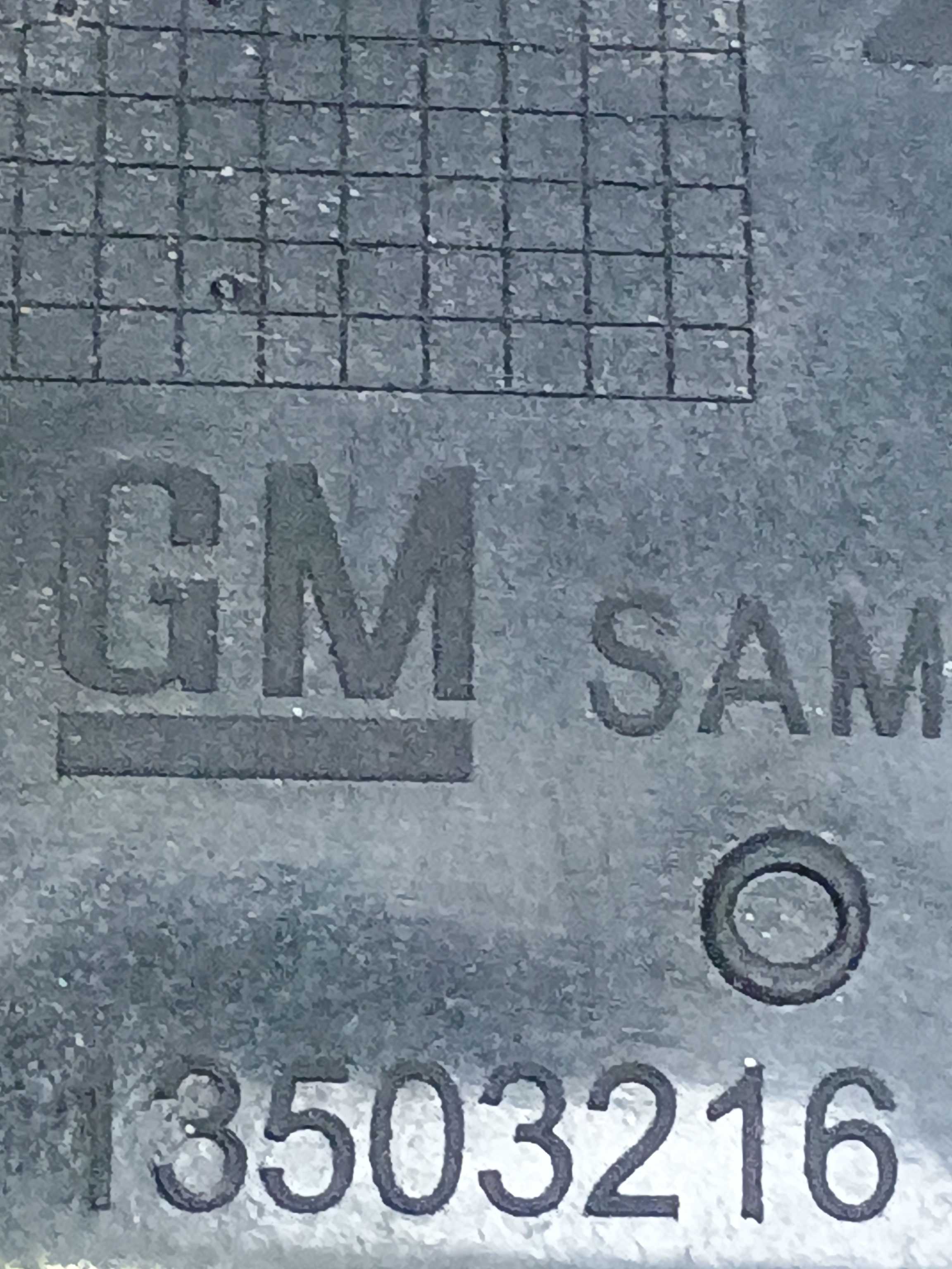 Acabamento Maçaneta Traseira Esquerda Gm Spin 2016 13503216 Preto Traseira 3