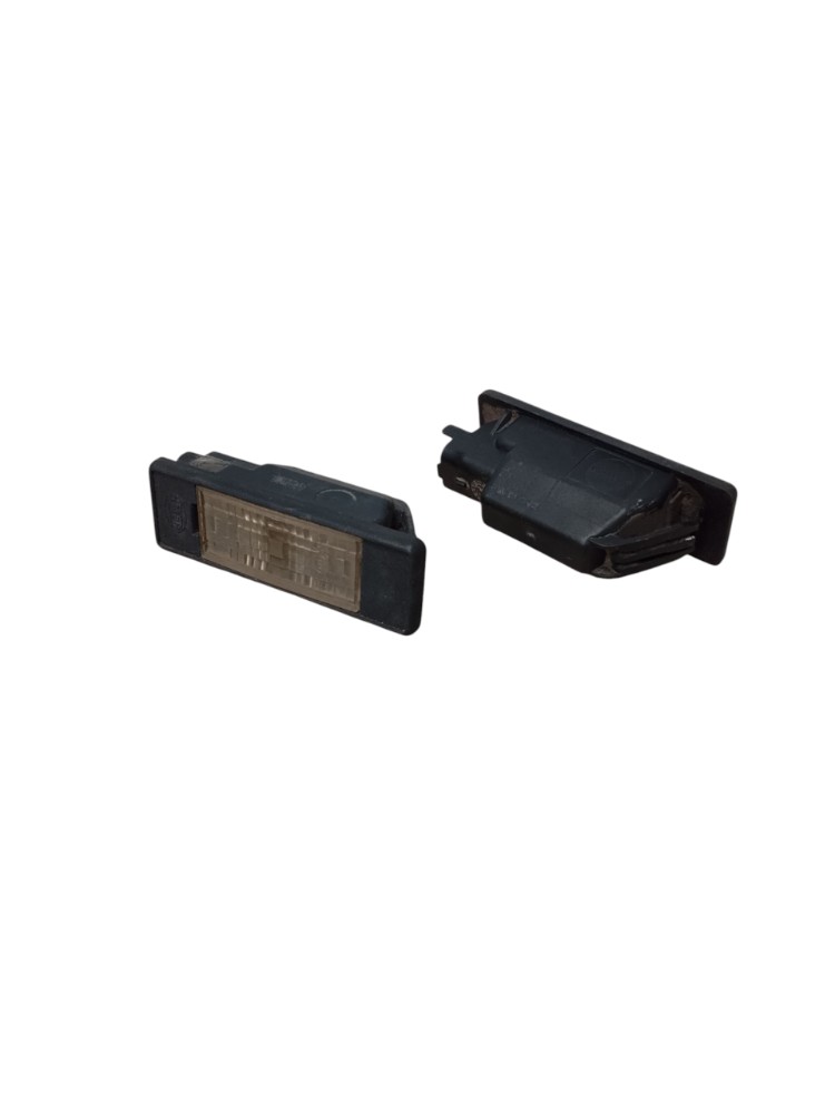 Par Luzes Lanterna Placa Peugeot 307