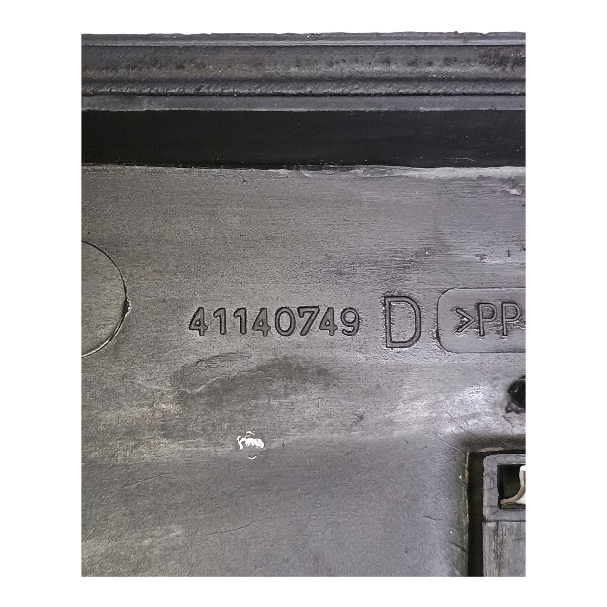 Tampa Farol Milha Direito Fiat Palio 1996 A 2002 C/detalhe 5
