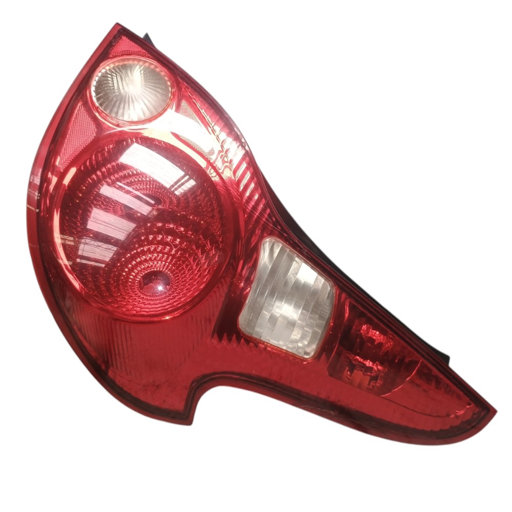 Lanterna Traseira Direita Jac J2 2014 4133200u8050 *detalhes 2
