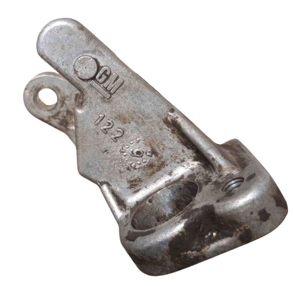 Suporte Sensor Rotação Gm Corsa 1998