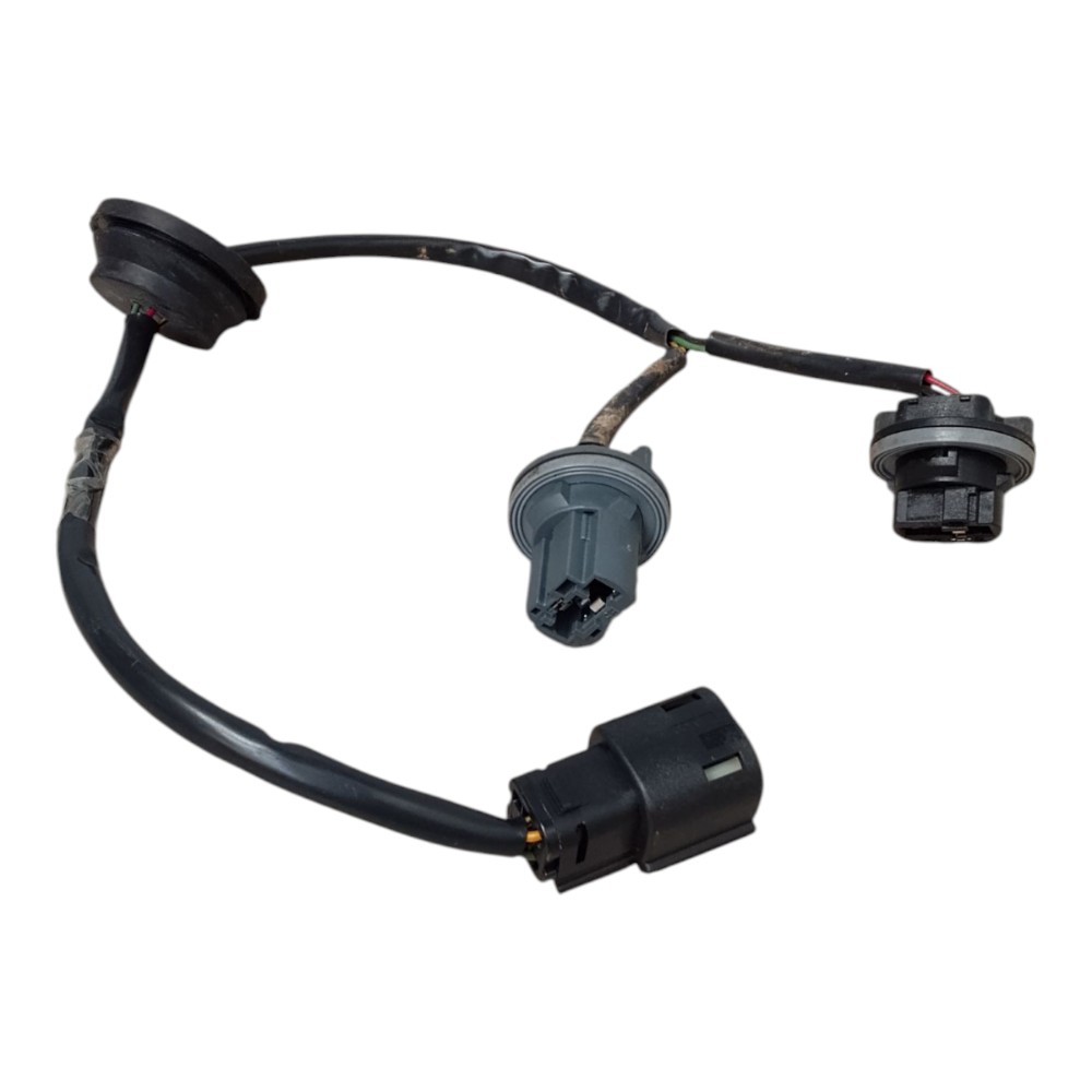 Circuito Lanterna Traseira Direita Chevrolet Tracker 2023 sem led