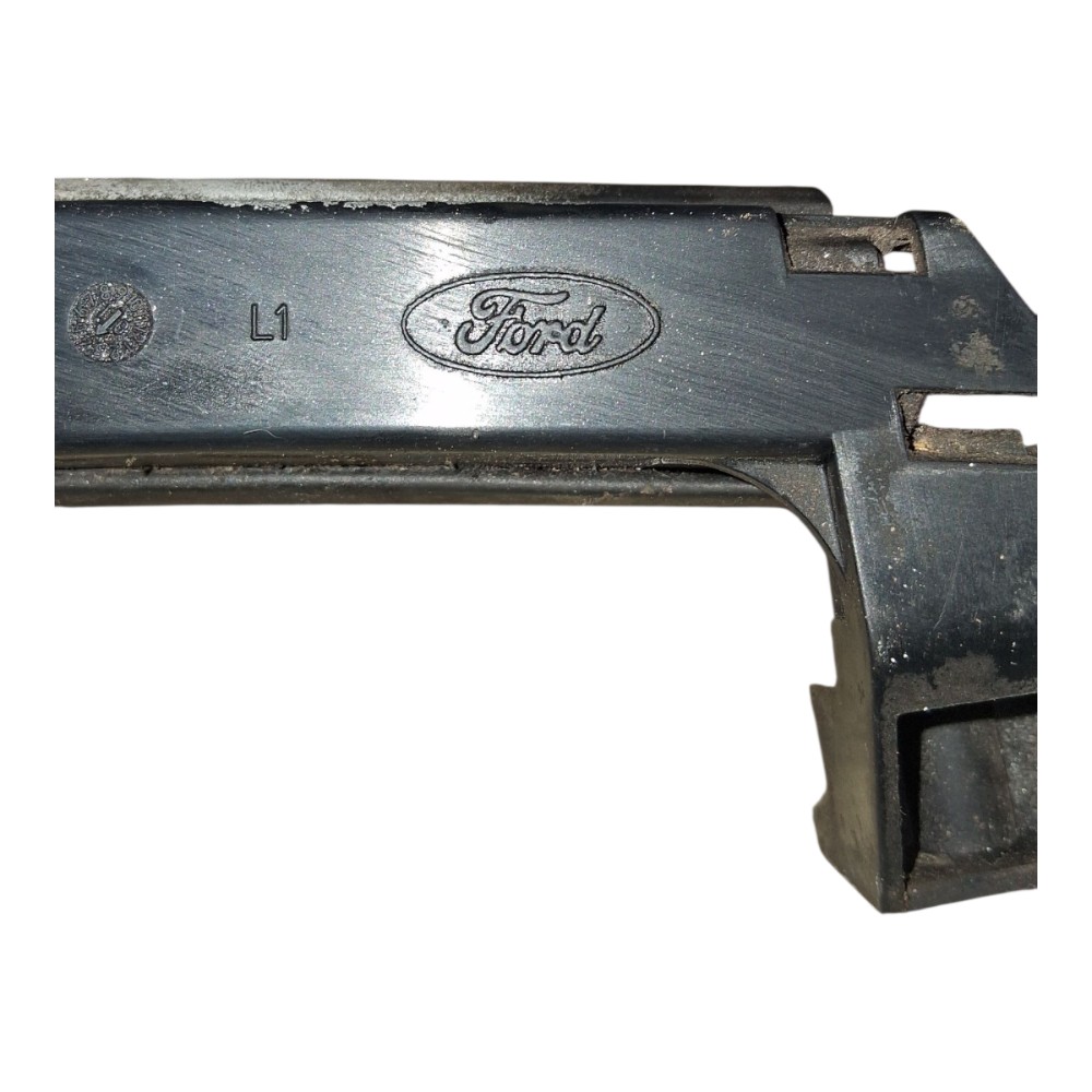 Guia Vidro Porta Traseira Esquerda Focus 2001 Xs41a263a67ah Preto 5