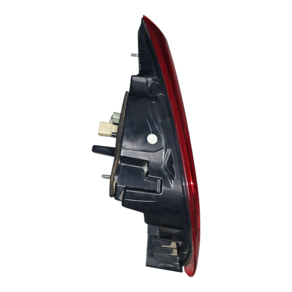 Lanterna Traseira Direita Toyota Yaris SD 2021 *detalhes 4