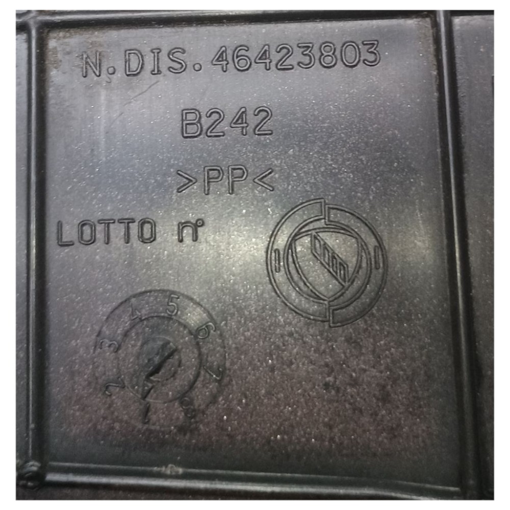Protetor Roda Dianteira Direita Fiat Tipo 1993 À 1997 4