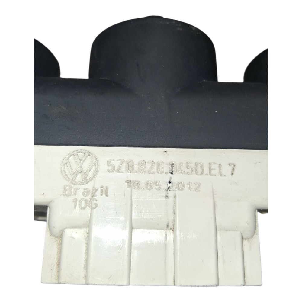 Comando Ar Condicionado Vw Fox 2012 5z0820045d 5