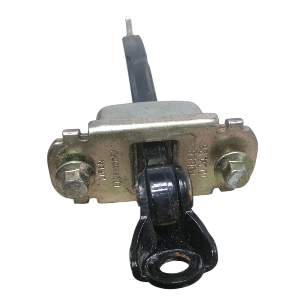 Limitador Porta Traseira Lifan 620 2009 À 2012 B6209100 4
