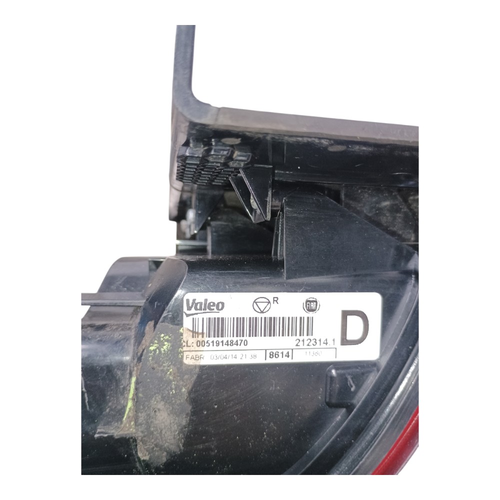 Lanterna Traseira Direita Fiat Strada 2014 A 2019 *detalhes 9