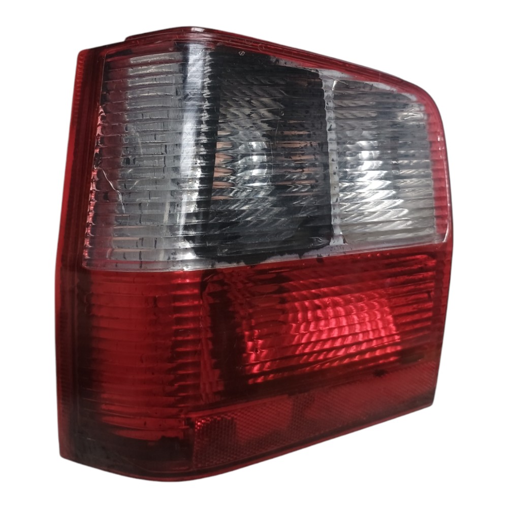 Lanterna Traseira Esquerda Fiat Uno 2004 À 2012 *detalhes Esquerdo/motorista A1 2