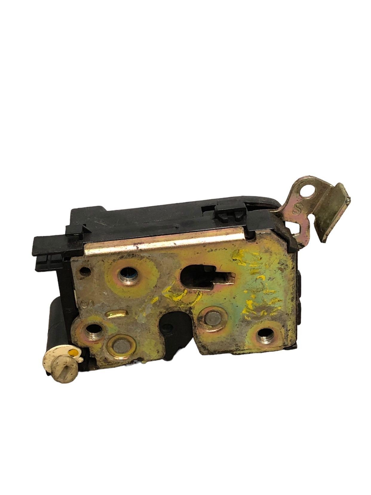 Fechadura Traseira Esquerda Fiat Palio 2001 3