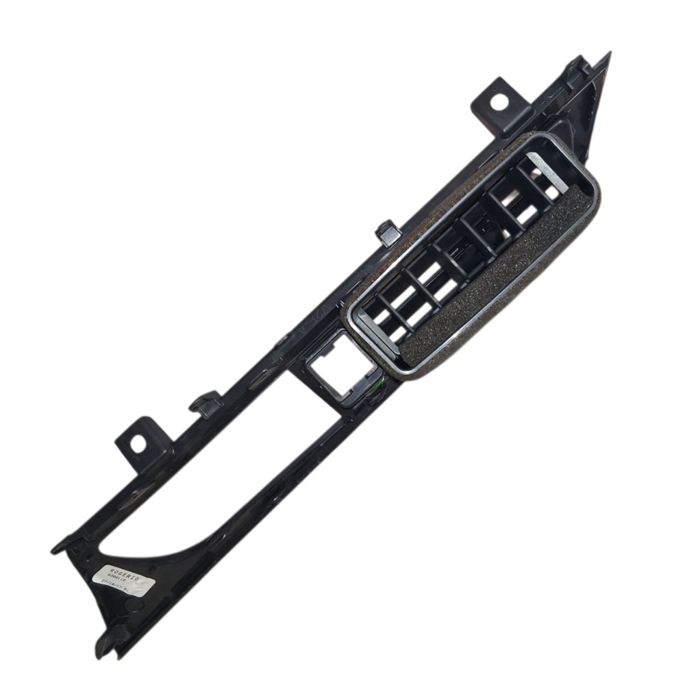 Difusor Ar Central Kicks 2018 687945ra0a 2