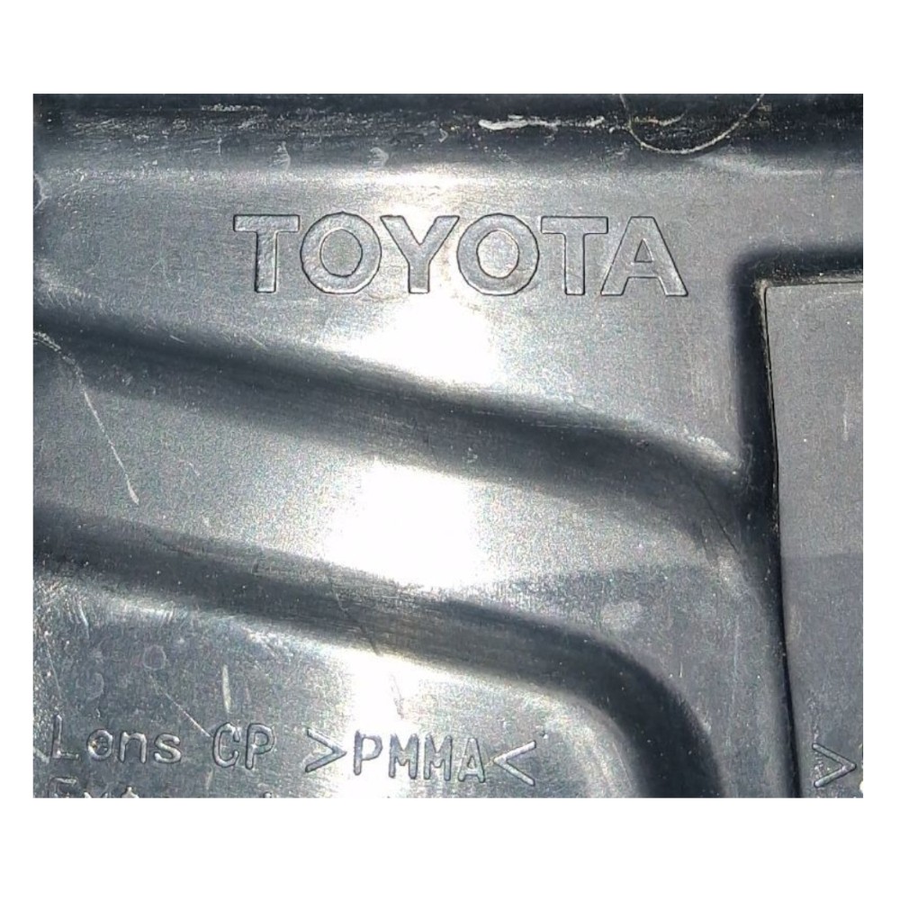Lanterna Traseira Esquerda Toyota Yaris SD 2021 7