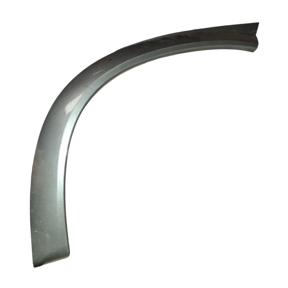 Moldura Paralama Traseiro Esquerdo Gm Classic 1.0 2012