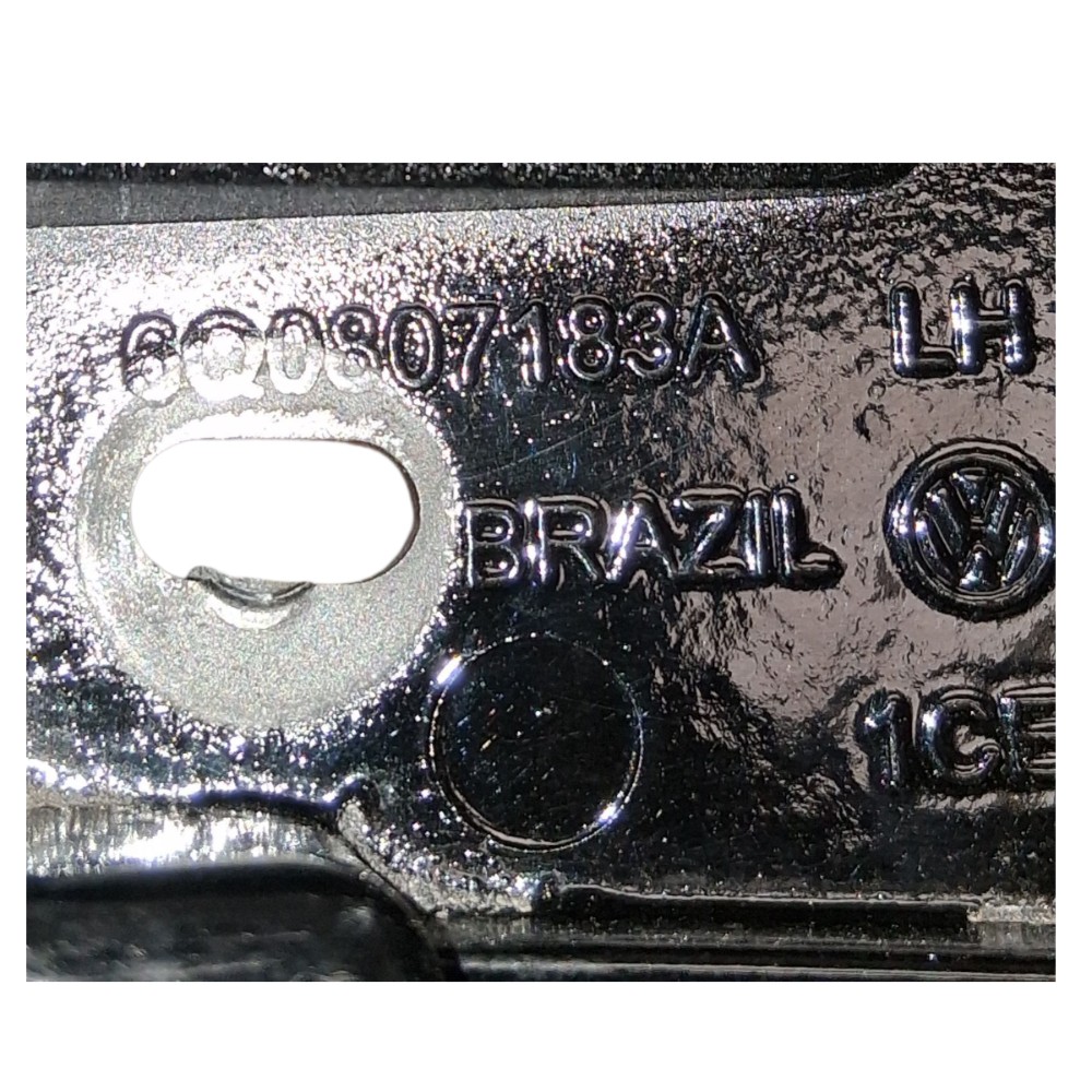 Guia Parachoque Diant Esquerdo Vw Polo Sedan 2008 *detalhe 6