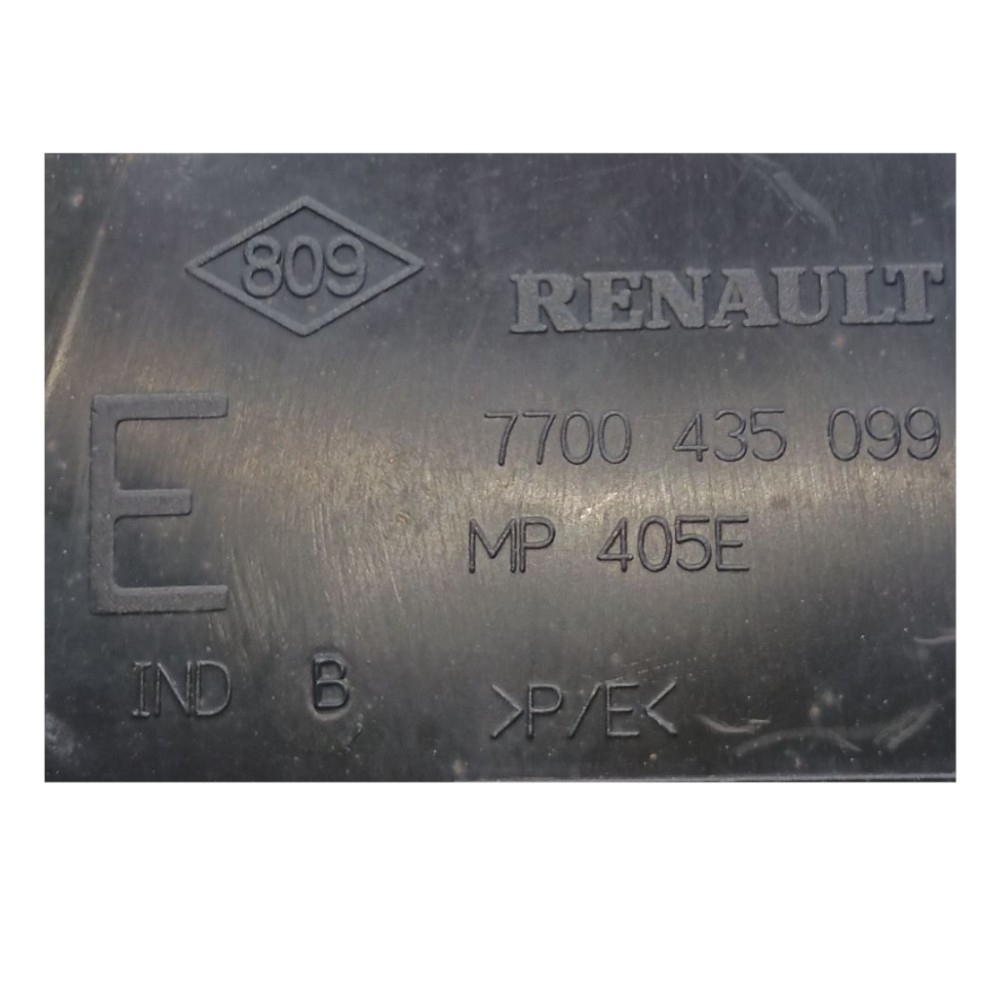 Acabamento Esquerdo Porta Malas Renault Clio 2001 À 2010 7