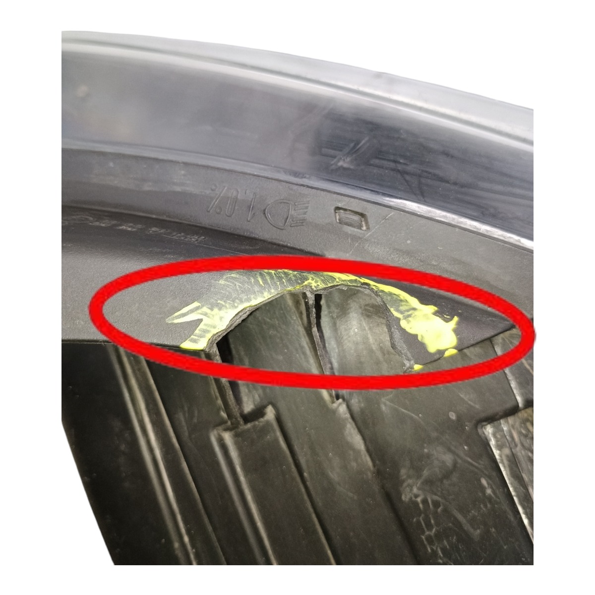 Farol dianteiro direito Vw Fox 2013 4