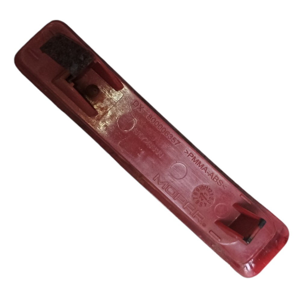 Refletor Neblina Traseiro Esq Fiat Strada Endurance 2023 Vermelho 3