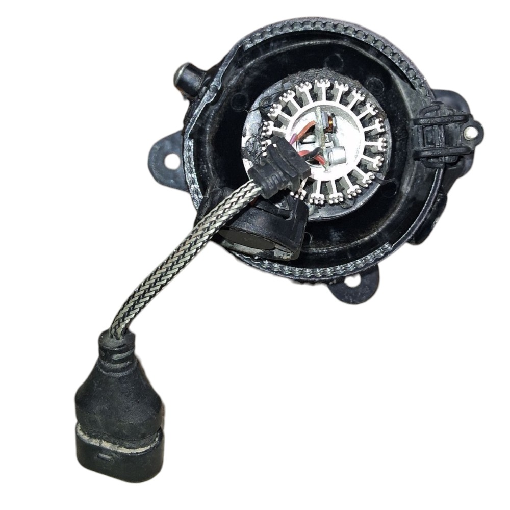 Farol Milha Direito Vw Polo Sedan 1.6 2008 *detalhe 4