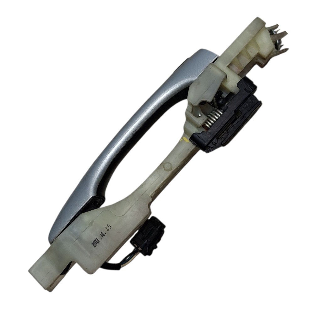 Maçaneta Externa Porta Diant Esq Hyundai Ix35 2014 *detalhes Prata Dianteira 3