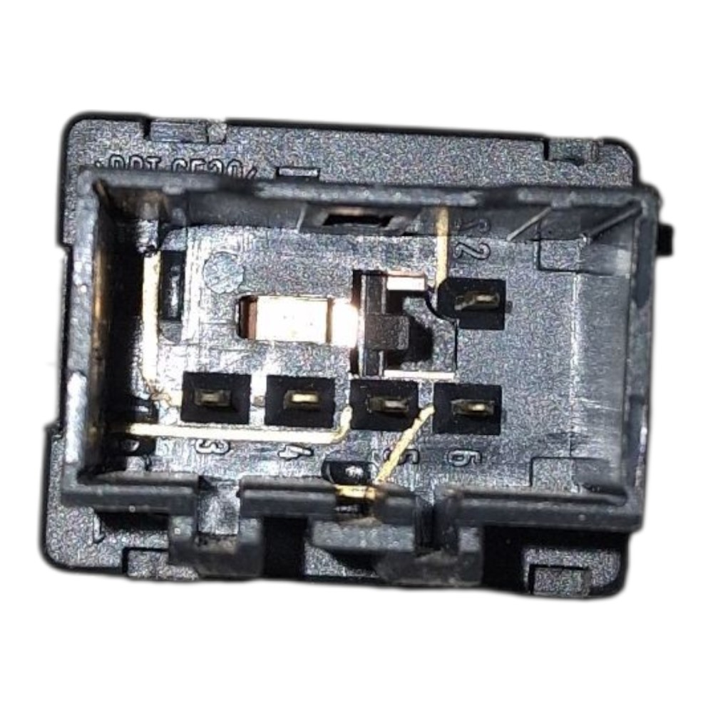 Botão Interruptor Desembaçador Traseiro Vvw Polo Sedan 2008 2