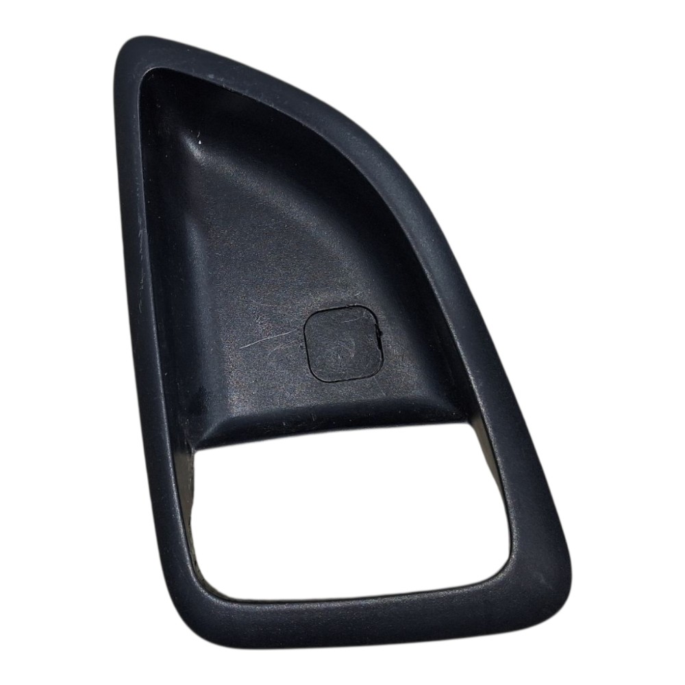 Moldura Maçaneta Interna Porta Diant Dir Hyundai Ix35 2014 Preto Dianteira 1