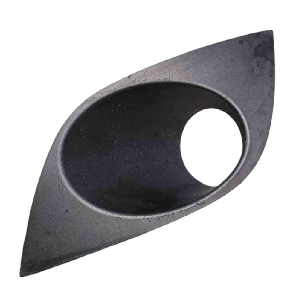 Moldura Farol Milha Esquerdo Fiat Palio 2012/2018 C/detalhes 1