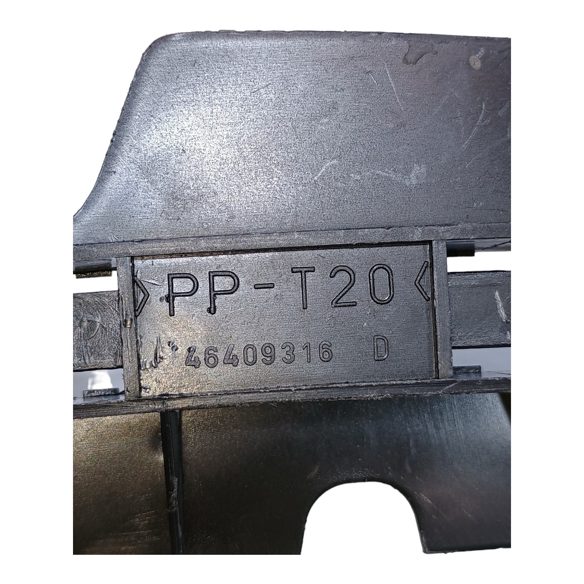 Guia Vidro Canaleta Traseira Direita Fiat Palio 1993 À 2003 3