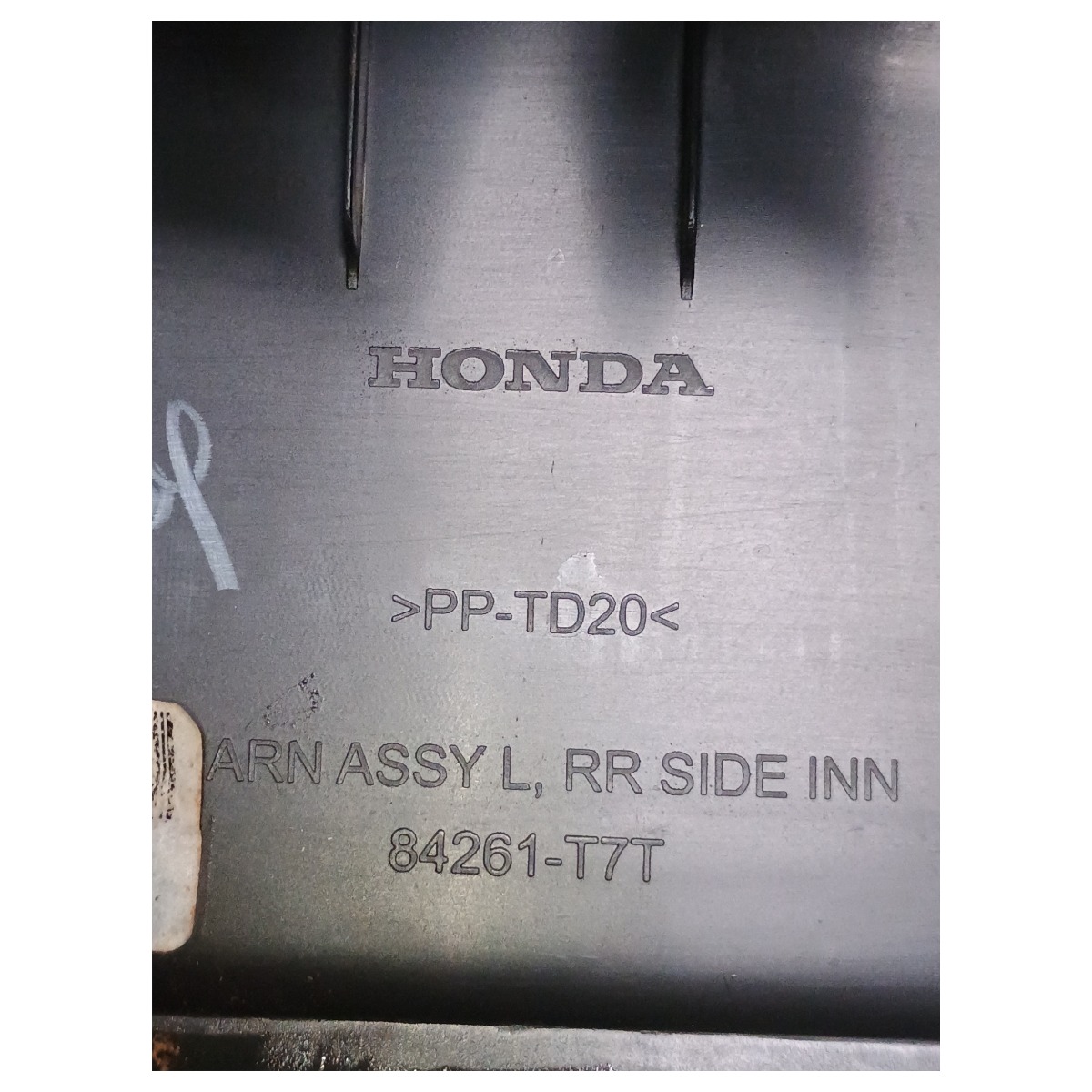 Soleira Porta Tras Esq Honda Hr-v 2018 C/detalhes 84261t7t Preto 8