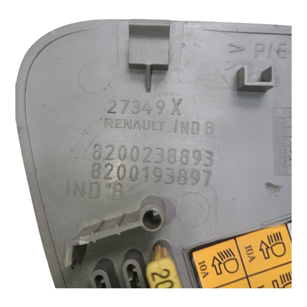Tampa Caixa Fusíveis Interna Renault Clio Authentic 2004 5