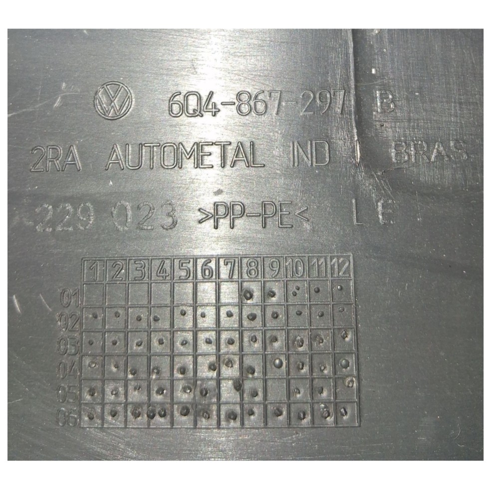 Moldura Coluna Inferior Esquerda Vw Polo Sedan 2008 5