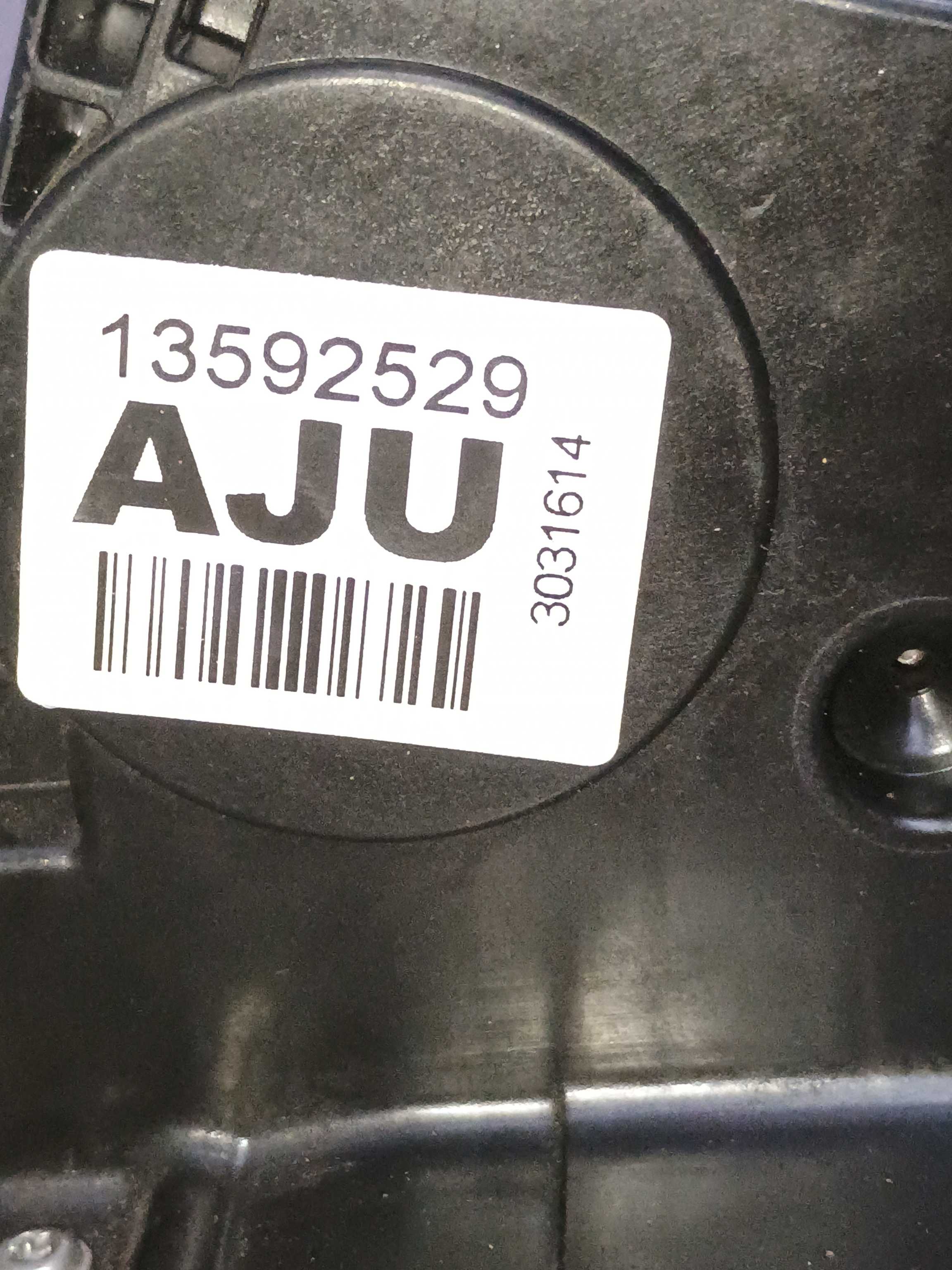 Fechadura Elétrica Porta Tras Dir Gm Spin 1.8 2016 13592529 4