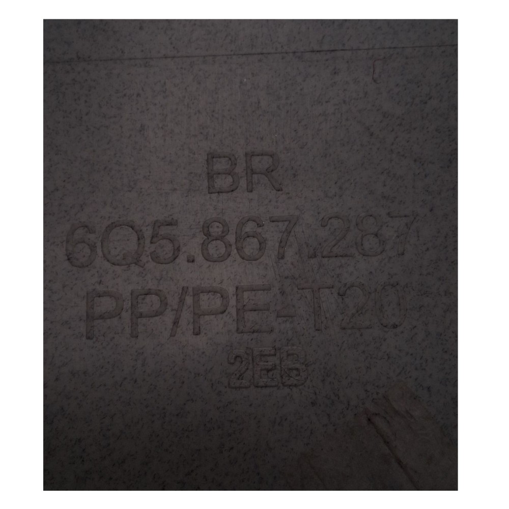Moldura Coluna Traseira Esquerda Polo 2008 Á 2011 6q5867287 5