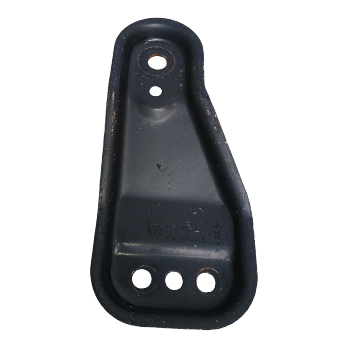 Suporte Quadro Suspensão Direito Vw Gol 1999/2010 6q0199518a