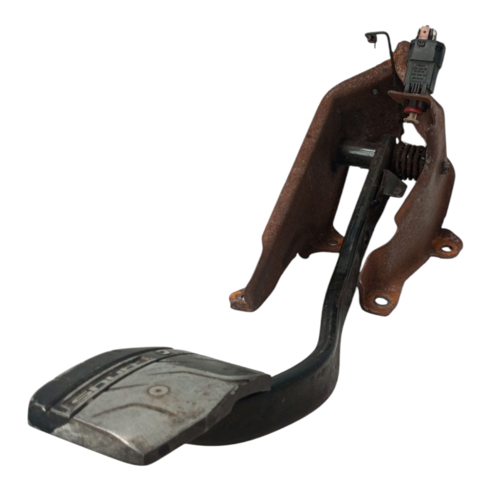 Pedal Embreagem Mitsubishi Outlander 2015 4