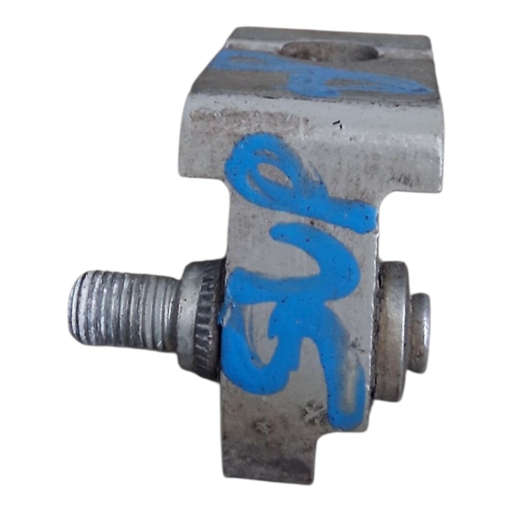 Dobradiça Superior Porta Dianteira Direita Vw Fox 2012 3