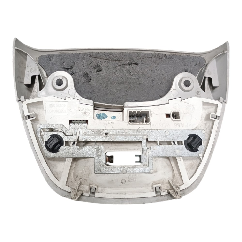 Luz Teto Cortesia Fiat Stilo 2003 A 2012 4