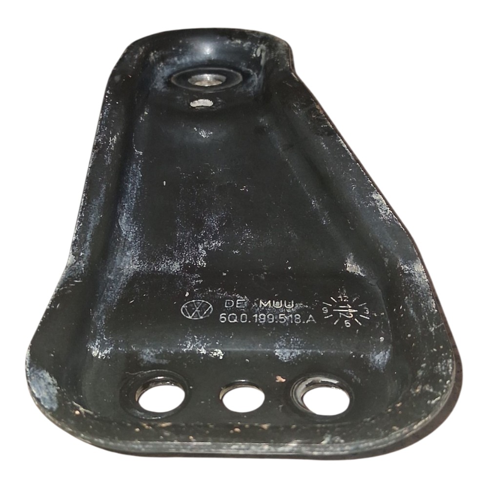 Suporte quadro suspensão Vw Fox 2012 5Q0199518a 4