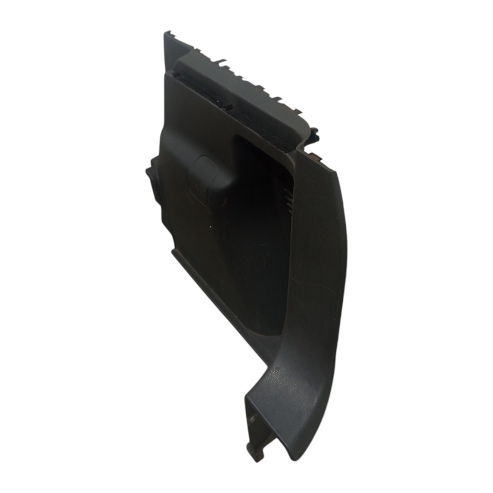 Forro Direito Porta Malas Nissan Livina At 1.8 16v 2009 A 13 4